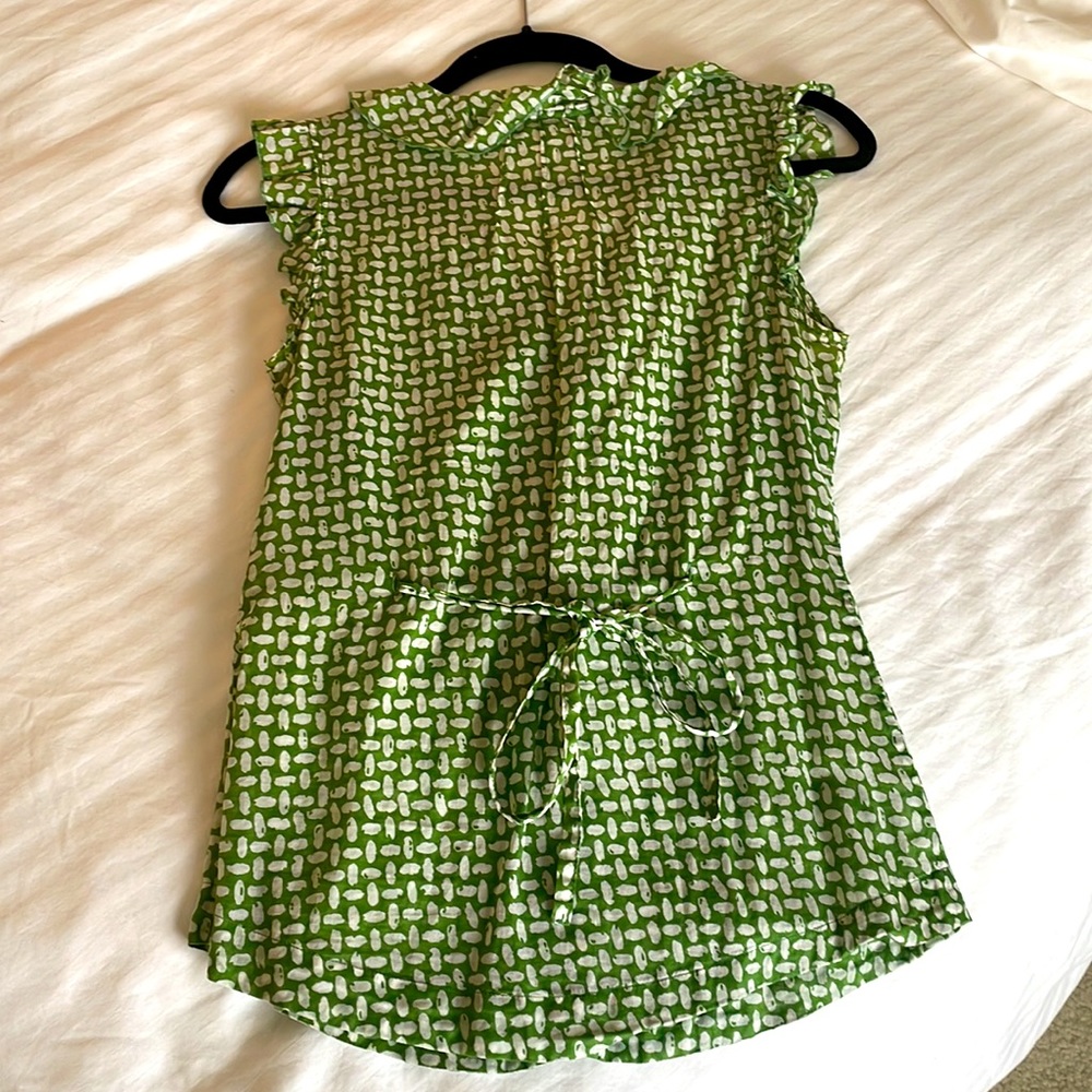 Banana Republic Ruffled Tank - Picture 4 of 7